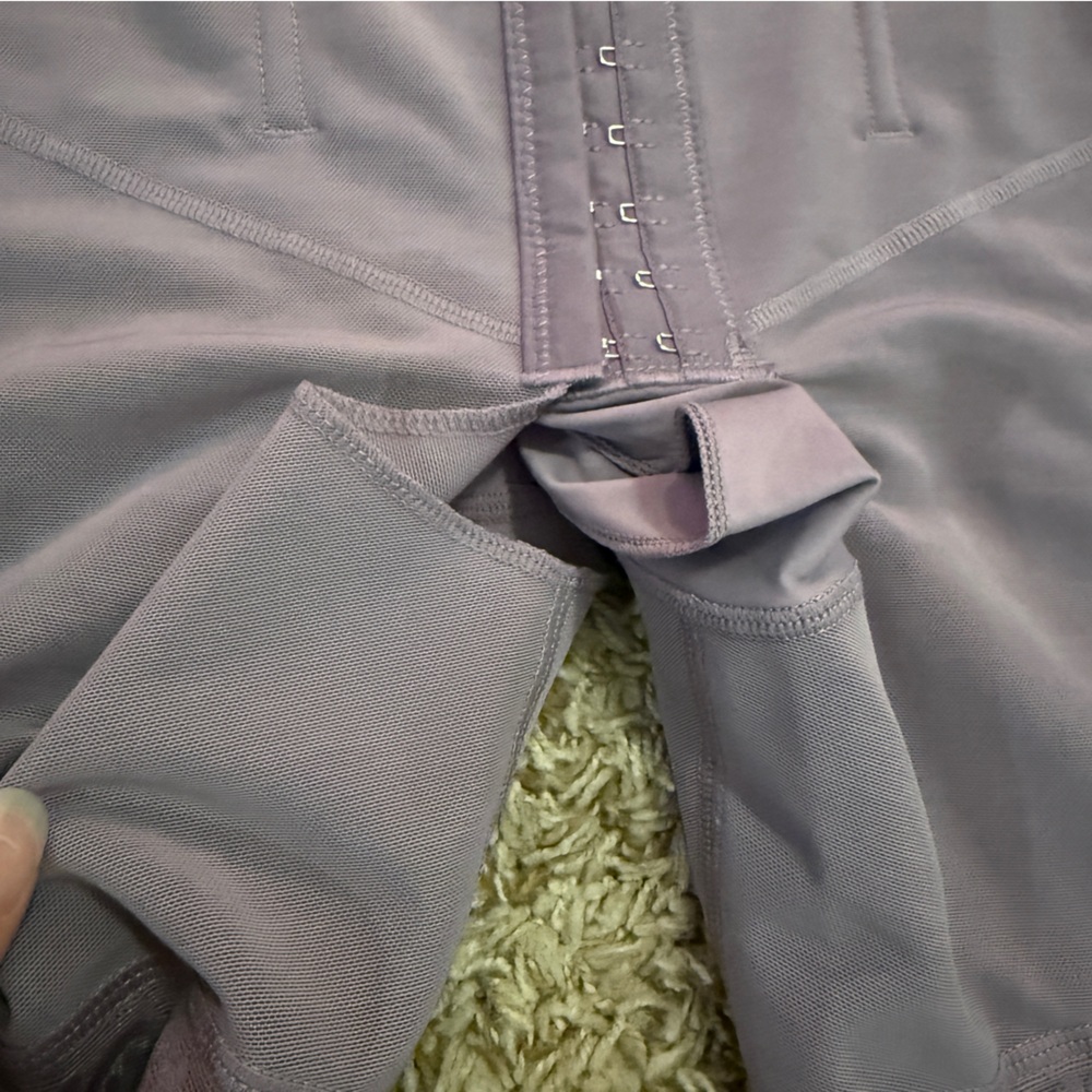NWOT Lilac Purple Shapewear Fajas Bodysuit - Picture 15 of 15
